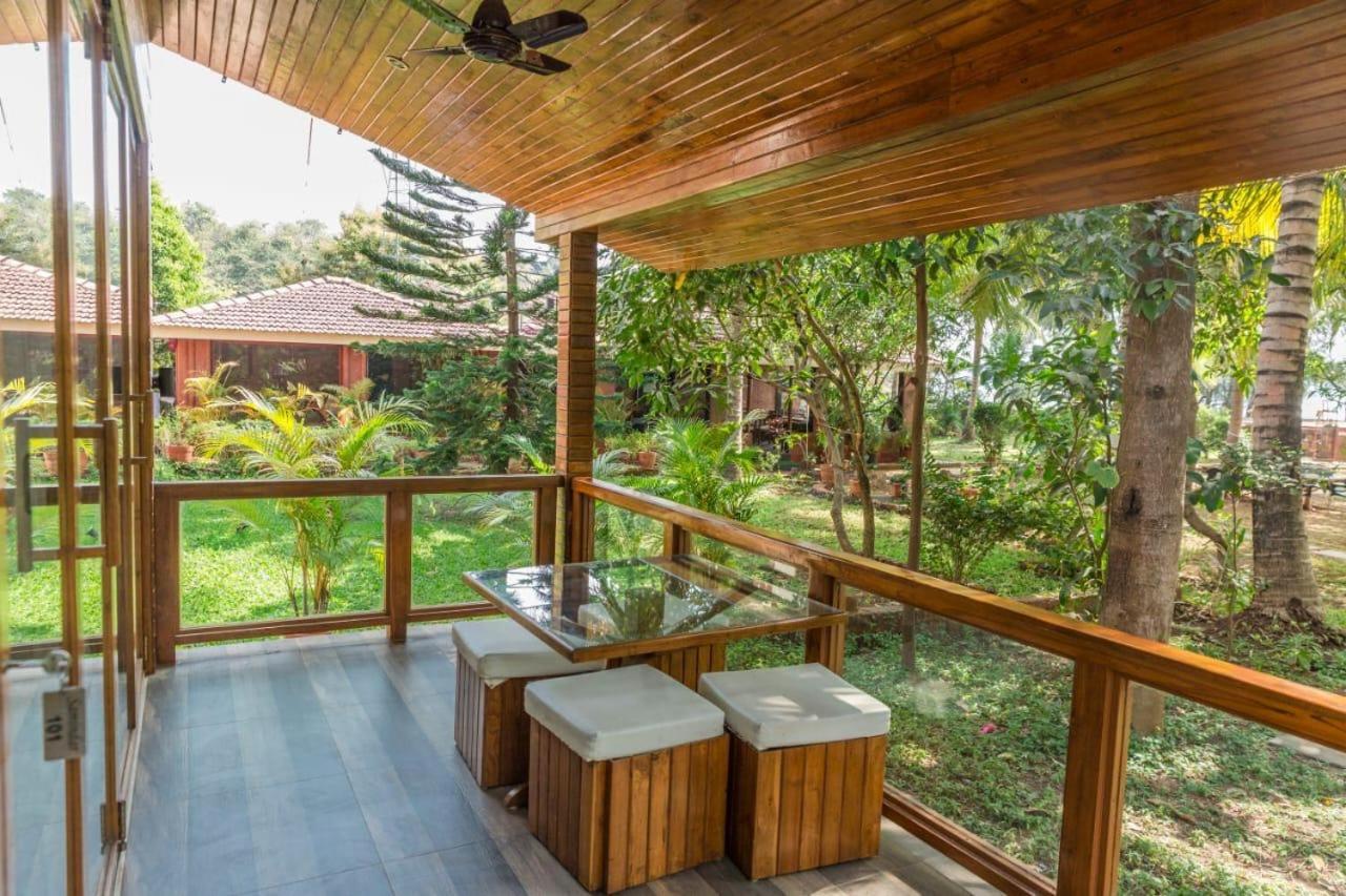 Saminder Beach House Jaitapur Экстерьер фото