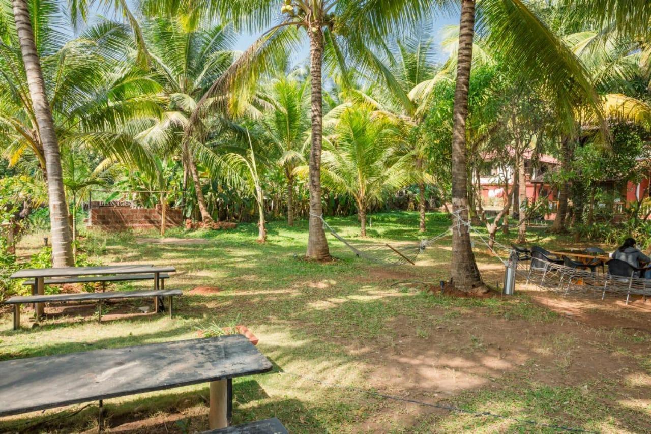 Saminder Beach House Jaitapur Экстерьер фото